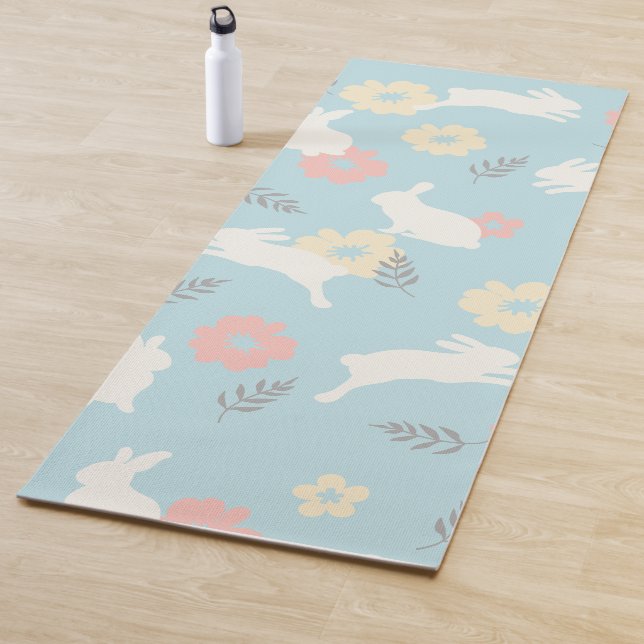 Tapis De Yoga Motif de fleurs de lapins mignons (En situation)