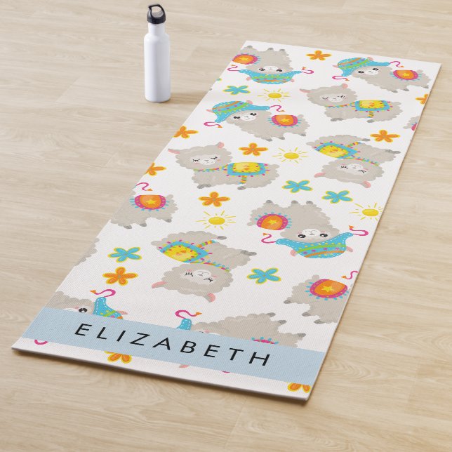 Tapis De Yoga Motif De Llamas, Alpacas, Fleurs, Votre Nom (En situation)