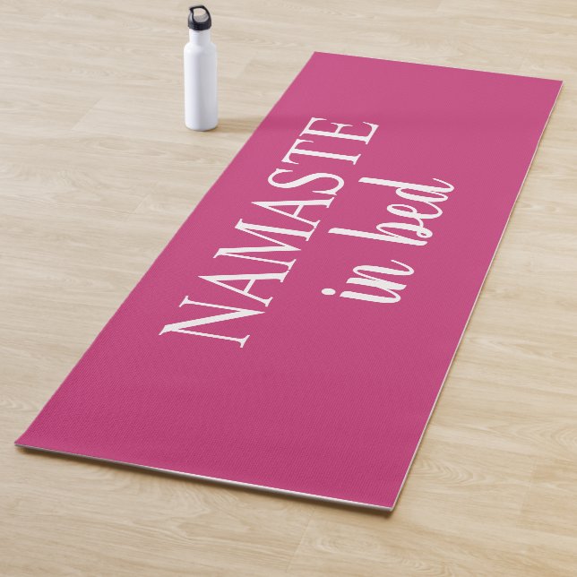 Tapis De Yoga Namaste in bed Bright Pink Yoga Mat (En situation)
