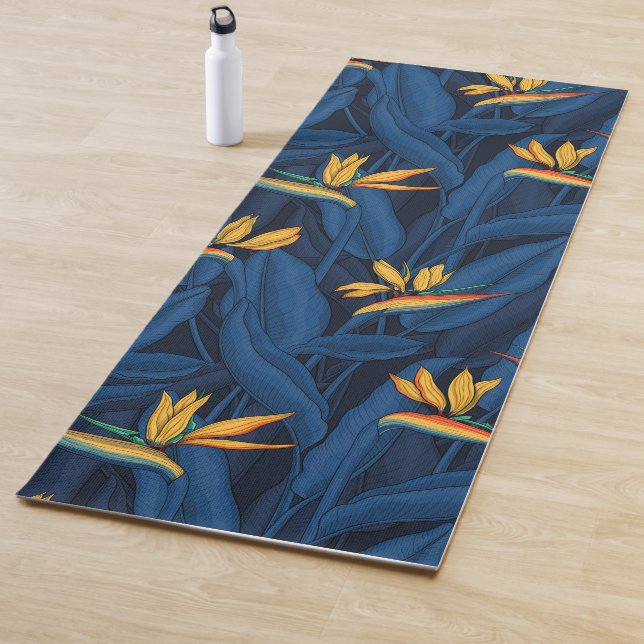 Tapis De Yoga Night bird of Paradise garden 2 (En situation)