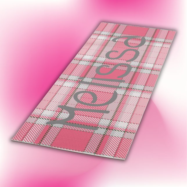Tapis De Yoga Nom de la plaque rose et blanc Monogramme | (Créateur téléchargé)
