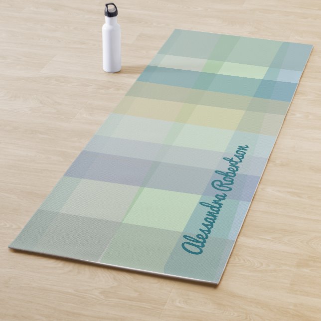 Tapis De Yoga Nom Monogram Pastel Plaid Turquoise Green Tartan (En situation)