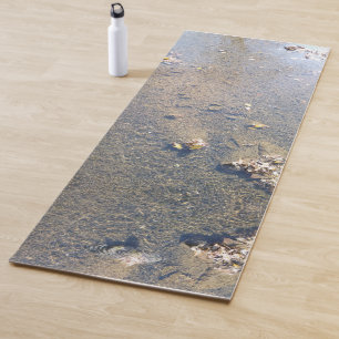 Tapis De Yoga Ohio Shallow Creek dans l'automne photographie de