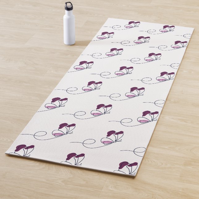 Tapis De Yoga Papillon linéaire violet (En situation)
