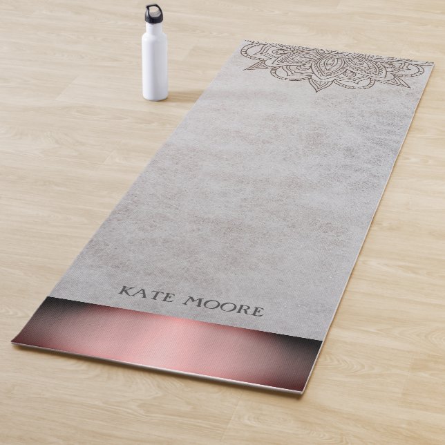 Tapis De Yoga Personnalisé élégant Rose Mandala Gold Metallic (En situation)