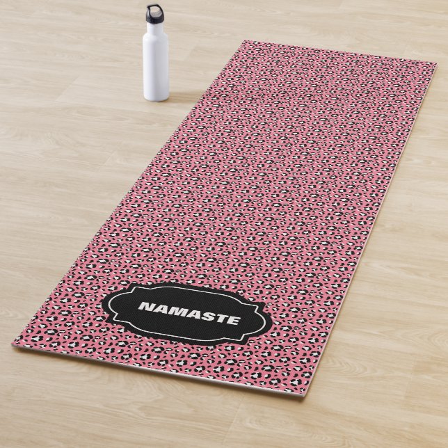 Tapis De Yoga PINK EMPREINTE DE LÉOPARD Eco-friendly Yoga Mat (En situation)