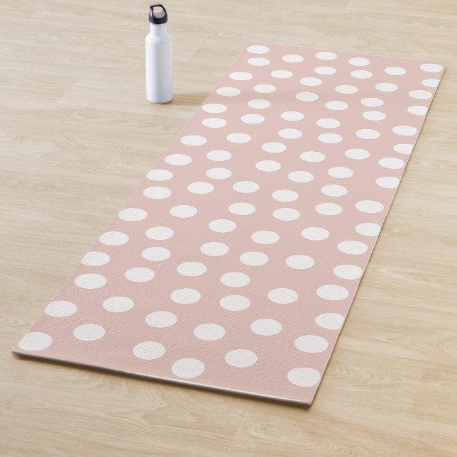 Tapis De Yoga Pois roses (En situation)