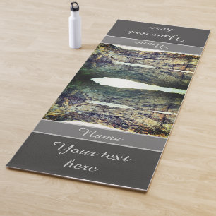 Tapis De Yoga Réflexions Rocher Cliff Dans Pond Personnalisé