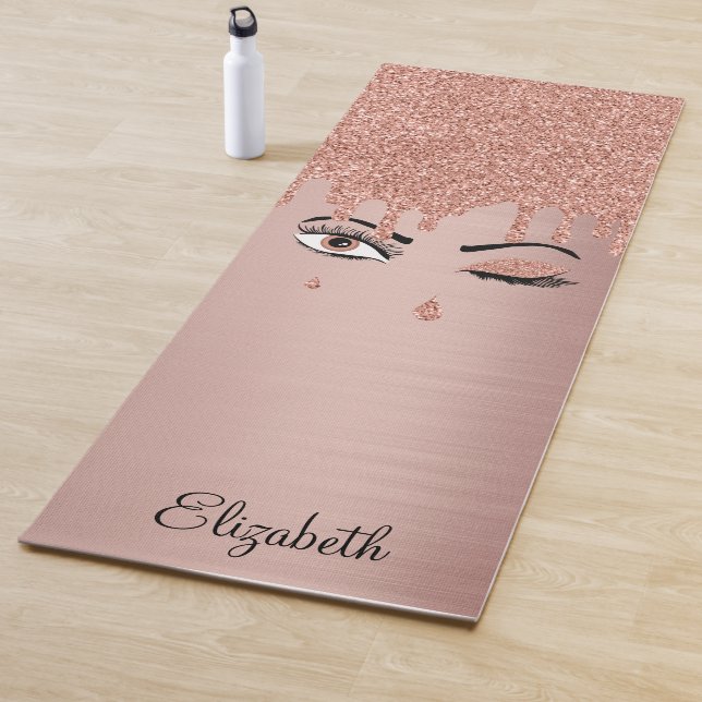 Tapis De Yoga Rose Pink Gold Eyelashes Dripping Glitter (En situation)
