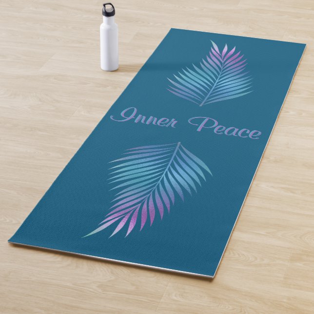 Tapis De Yoga Tropical Turquoise Iridescente Fronds de palme (En situation)