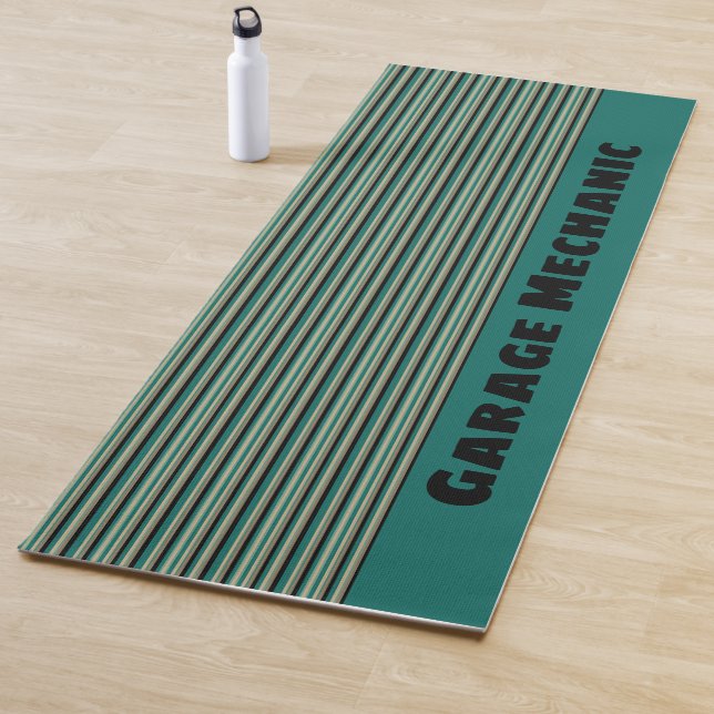 Tapis De Yoga Un Garage Mécanique Projet Mat de Travail (En situation)
