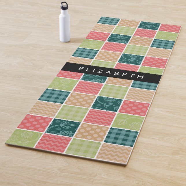 Tapis De Yoga Zigzag, Chevron, En vichy, Pois, Votre Nom (En situation)