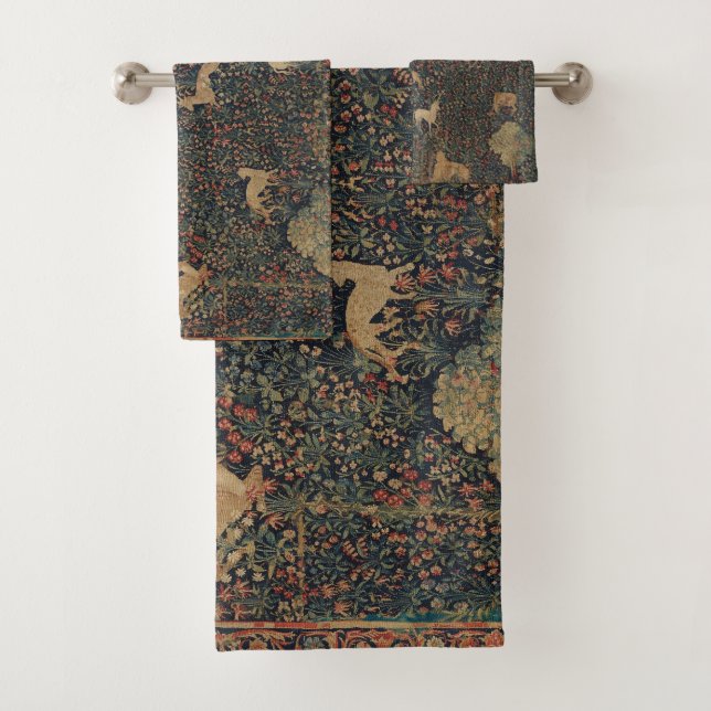 Tapisserie allegorique Millefleurs avec animaux (En situation)