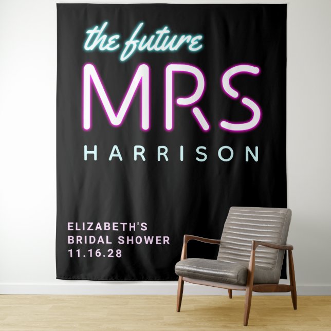 Tapisserie de Future Mrs Neon Lights Black Bridal  (En situation)
