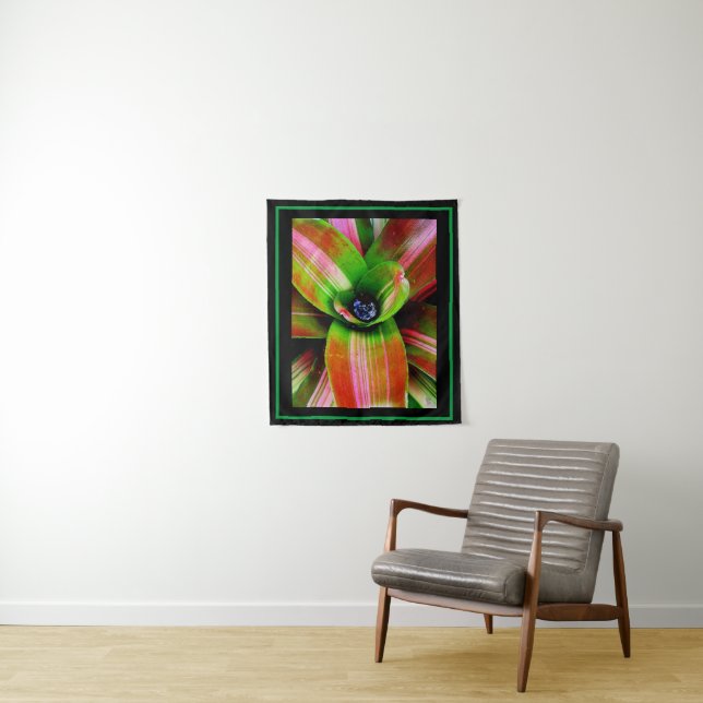 Tapisserie du coeur de Bromeliad (En situation)