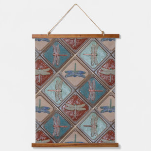 Tapisserie murale suspendue avec tuiles libellules