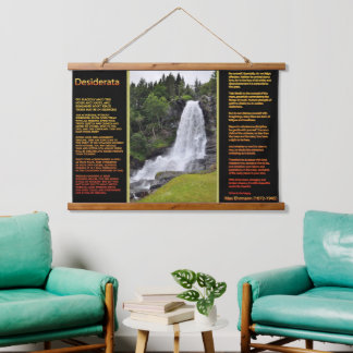 Tapisserie Suspendue DESIDERATA Orange Cascades ruisseau dans la forêt