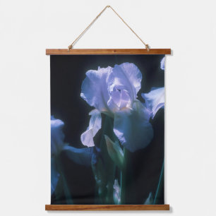 Tapisserie Suspendue Fleurs d'Iris au Crépuscule