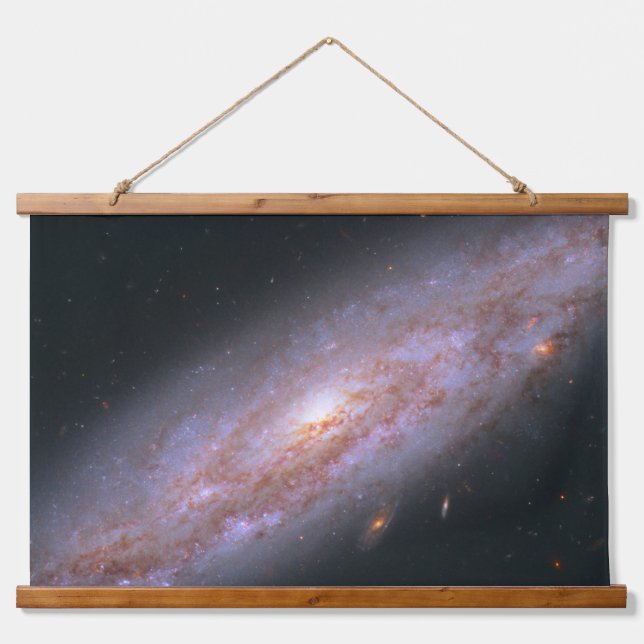 Tapisserie Suspendue Galaxie Spirale Ngc 3972. (Devant)