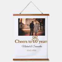 L'arc d'or applaudit à 60 ans de mariage