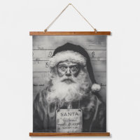 Le Père Noël Mugshot : La liste des vilains n'est 
