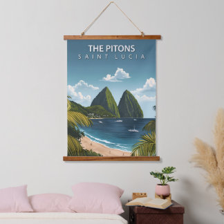 Tapisserie Suspendue Les Pitons – Affiche de voyage vintage de Sainte-L