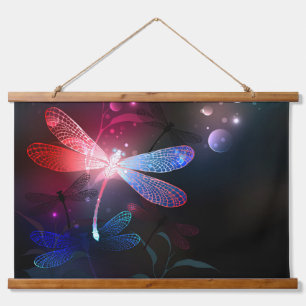 Tapisserie Suspendue libellule rouge brillante