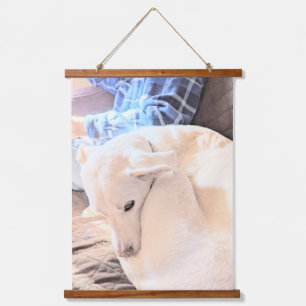 Tapisserie Suspendue Photo d'un beau chien blanc avec papa pour la fête