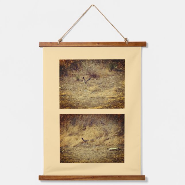 Tapisserie Suspendue Roadrunner Wood Topped Tapestry (Recto)