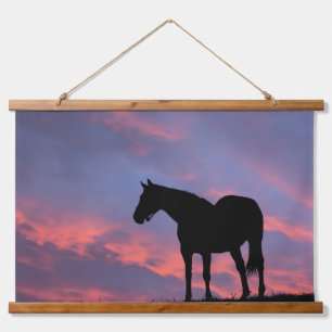 Tapisserie Suspendue Silhouetté de cheval à gorge profonde au lever du 