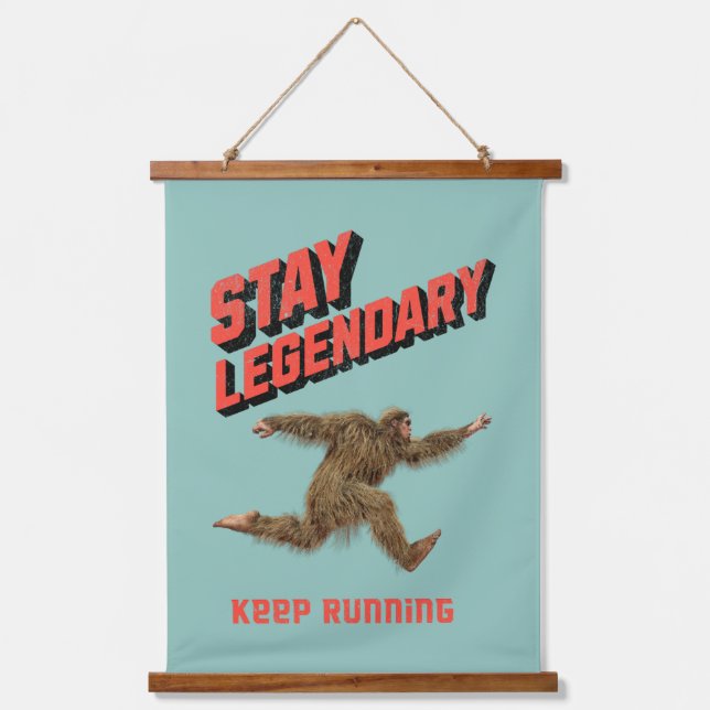 Tapisserie Suspendue Stay Legendary, Keep Running Funny Bigfoot (Recto)