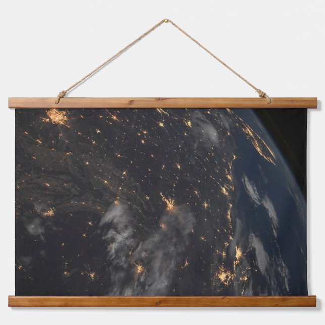 Tapisserie Suspendue Ville Lumière La Nuit Sur La Planète Terre (Devant)