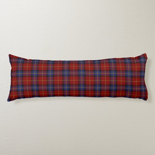 Tartan pattern body pillow (Front)