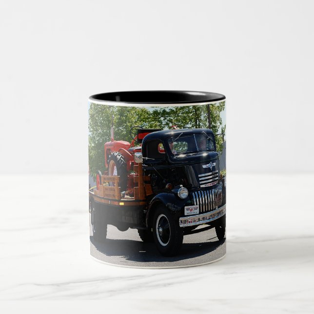 Tasse 1946 de camion de Chevrolet (Centre)