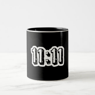 TASSE 2 COULEURS 11:11