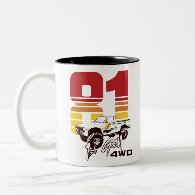 Tasse 2 Couleurs 1er Gen 1981 Toyota 4WD Truck Tshirt (Gauche)