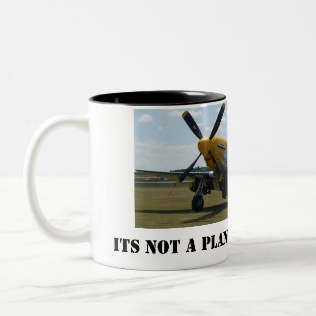 Tasse 2 Couleurs Airshow mug2 de warbird du mustang P-51 (Gauche)