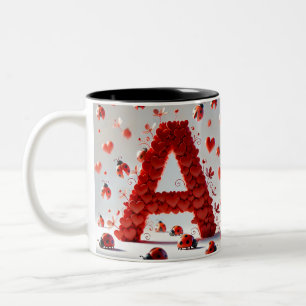 Tasse 2 Couleurs Alphabet Créatif Lettre A avec des Formes de Coeur