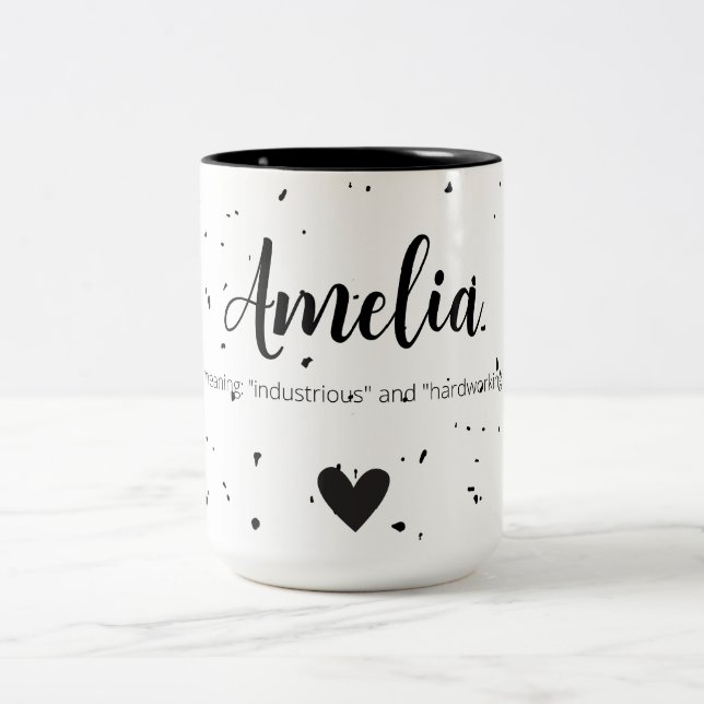 Tasse 2 Couleurs Amelia Nom Révélation Signification Minimal Modern (Centre)