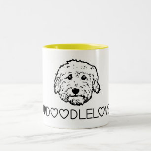 Tasse 2 Couleurs Amour de Goldendoodle ! Chien mignon de
