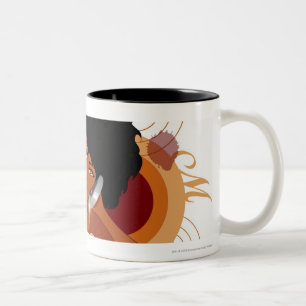 Tasse 2 Couleurs Angle d'une femme appréciant la musique avec des