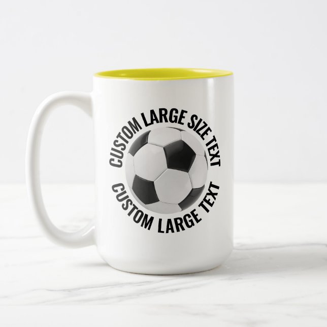 Tasse 2 Couleurs Balle de Football & Grand Texte JAUNE 425g Personn (Gauche)