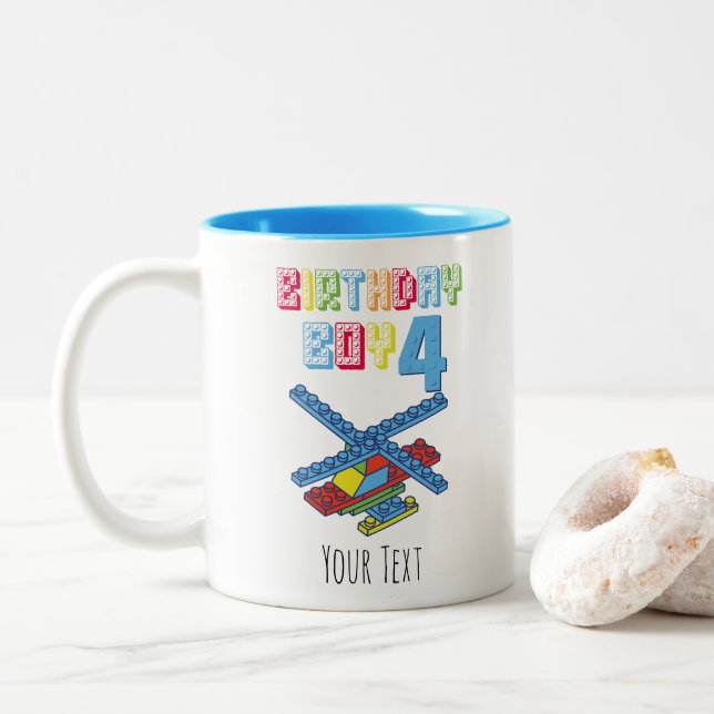 Tasse 2 Couleurs Bâtiment de 4 ans - Anniversaire personnalisé (Avec donut)