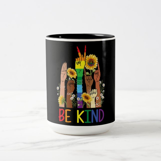 Tasse 2 Couleurs Be Kind Sign Language Hand Talking LGBT (Centre)