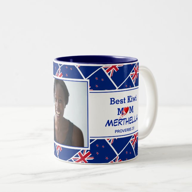 Tasse 2 Couleurs BEST KIWI MUM photo personnalisée NOUVELLE-ZÉLANDE (Devant droit)