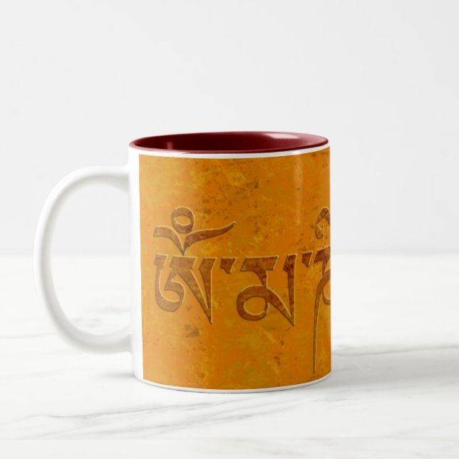Tasse 2 Couleurs Bourdonnement de l'OM Mani Padme (Gauche)