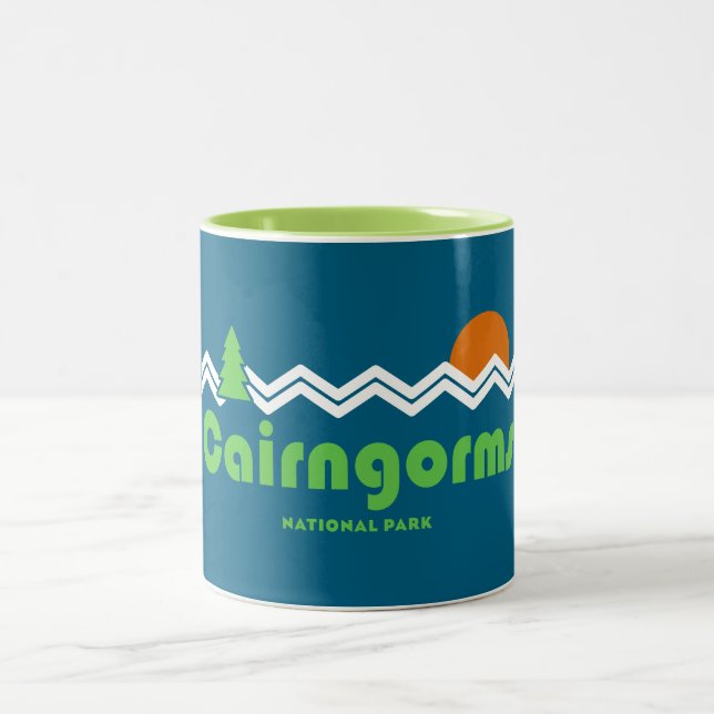 Tasse 2 Couleurs Cairngorges National Park Scotland Retro (Centre)