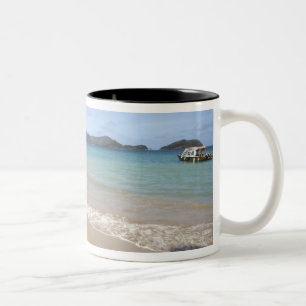 Tasse 2 Couleurs Caraïbes - Tobago - Plage le long de l'Atlantique