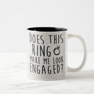 Tasse 2 Couleurs Cet anneau m'incite-t-il à sembler engagé ?