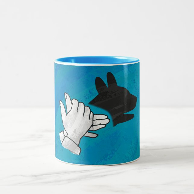 Tasse 2 Couleurs Chien Ombré sur bleu (Centre)